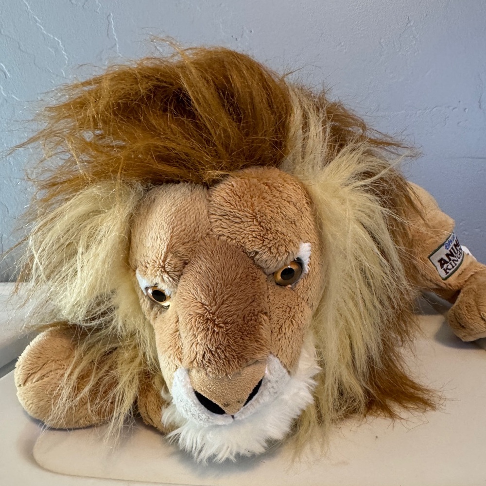 Walt Disney World Animal Kingdom Lion Plush 15” Stuffed Animal Brown Soft Toy